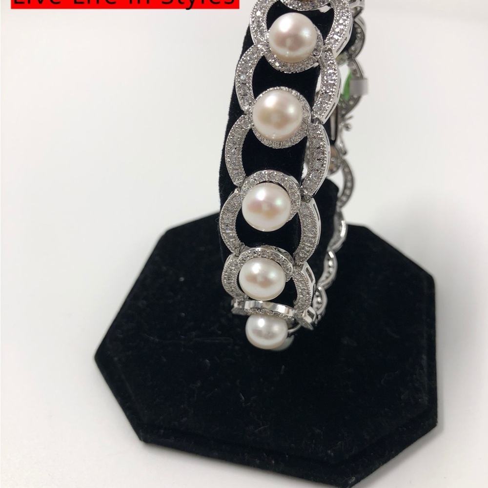 Elegant Pearl and 925 Sterling Silver Bracelet